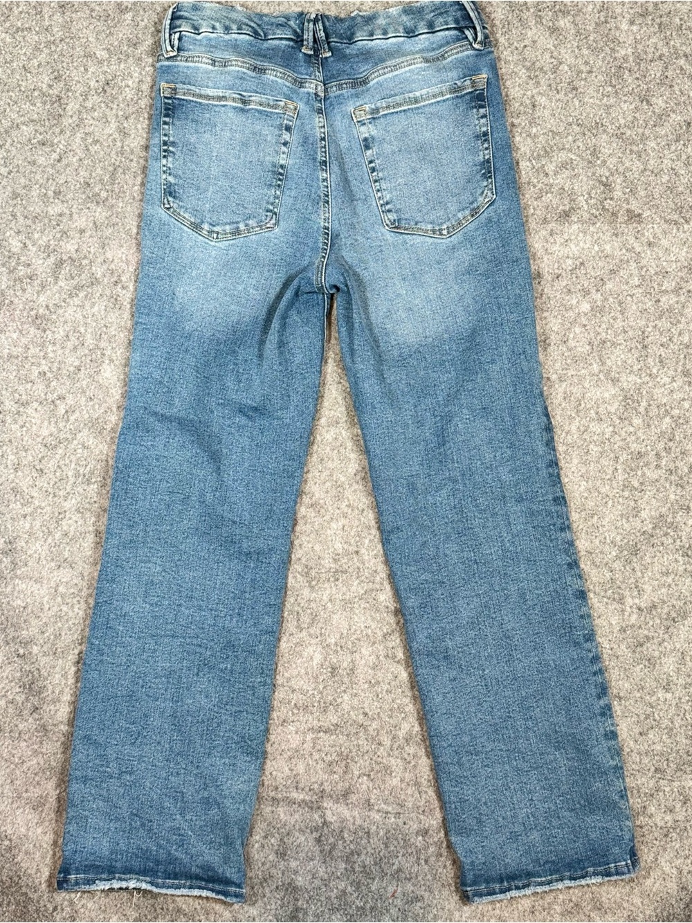 Good American Always Fits Good Legs Straight Jeans - Size 6-12, Distressed - Picture 5 of 13